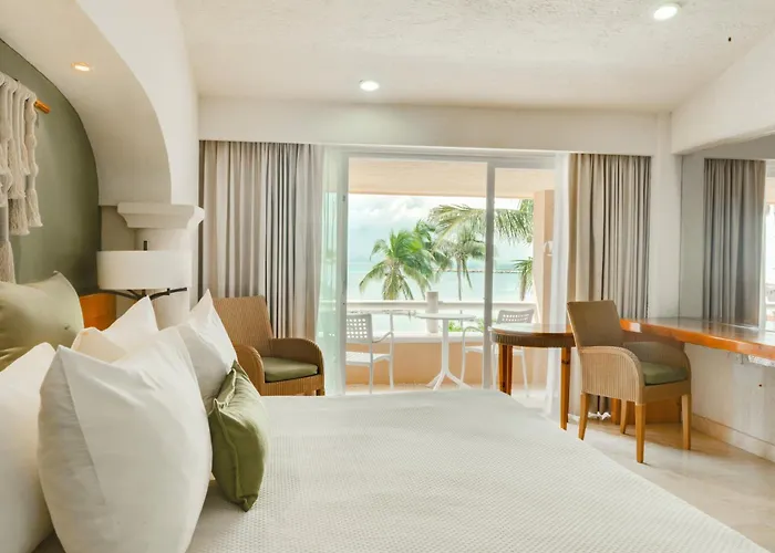 Puerto Aventuras Hotel & Beach Club